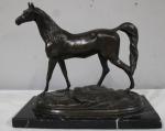 Ludwig NICK (1873-1936): "Le cheval" Sculpture en bronze à patine...