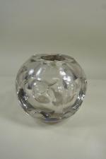 BACCARAT : Vase ovoïde en cristal à 5 panses circulaires...
