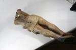 France ou Espagne XVIIIème s. : Christ en bois sculpté...
