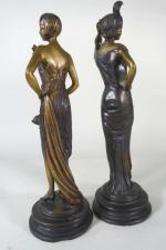 Pierre CHENET (XX-XXI), "Les parisiennes", deux statuettes en bronze à...