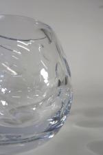 CHRISTOFLE, vase boule modèle CLUNY  en cristal à décor...