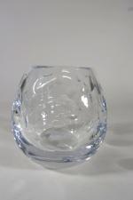 CHRISTOFLE, vase boule modèle CLUNY  en cristal à décor...
