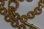 CELINE Paris: Collier en métal doré (longueur environ 43 cm)