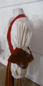 France XIXème s. : Costume d'enfant en coton et velours...