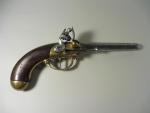 Pistolet d'arçon à silex modèle 1777, 1e type. Canon rond...
