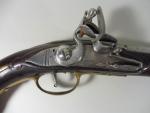 Pistolet de cavalerie à silex type 1733. Canon rond, à...