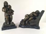 2 statuettes en bronze sur socle en marbre veiné noir...