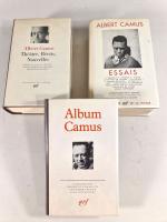 PLEIADE: 2 volumes  CAMUS ,et on y joint l'album...