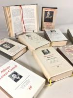 PLEIADE: 10 volumes littérature étrangère
-HEMINGWAY (2 vol.)
-POE E.A ( 1...