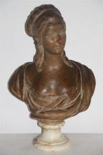 "Duchesse de Lemballe" Sculpture en terre cuite - H: 69...