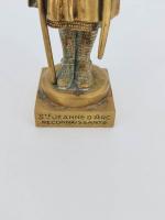 D'après Ernest Justin FERRAND (1846-1932), Sainte Jeanne d'Arc Reconnaissante, statuette...