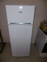 Réfrigérateur-congélateur BEKO