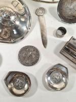Lot de métal argenté GALLIA-CHRISTOFLE, Cafetière à pans coupé et...