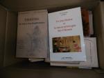 VARIA: Lot de 8 cartons de livres, comprenant: religiosité, philosophie,...