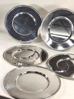 CHRISTOFLE : Suite de 6 plats circulaires en métal argenté...