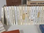 Editions Robert MOREL 
2 cartons de livres courants, 
Environ 40...