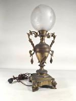 Vase balustre en bronze doré à anse (transformation en lampe...