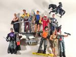 ACTION MAN : lot de 9 figurines : pilote automobile,...