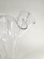 ROYALES DE CHAMPAGNE : Important vase en verre polylobé, signé...