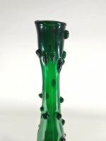 MURANO : Vase soliflore en verre soufflé vert à décor...