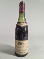 Lot de 3 bouteilles comprenant : 
- Châteauneuf-du-pape, La Grappe...
