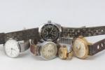 lot de montres bracelet vintage dont Yema et Montima