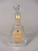 BACCARAT : Carafe à cognac en cristal taillé effectuée pour...