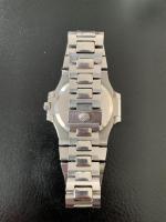 PATEK Philippe - Année 1983 : Montre-bracelet Nautilus, référence 3880/1,acier,...