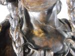 GOLDSCHEIDER : Grande sculpture en plâtre patiné couleur terre cuite...