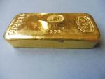 Lingot d'or pesant 995,7 grammes portant le numéro 185301 avec...