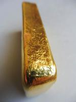 Lingot d'or pesant 995,7 grammes portant le numéro 185302 avec...