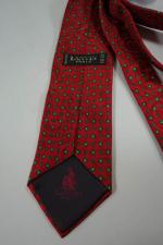 Lot comprenant 2 cravates LANVIN à fond noir ou rouge,...