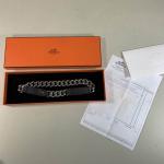 HERMES : Bracelet double tour modèle Frenchy en cuir de...