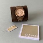 Michael KORS : Montre rose gold, modèle iconique MK5727 avec...