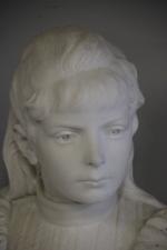 A. BONI (XIX)." Jeune fille"  Buste en marbre blanc...
