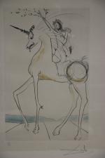 Salvator DALI (1904-1989): "Les licornes" Lithographie signée en bas à...