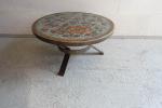 DRAC: Table basse circulaire à plateau en bois et carreaux...