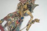 Marionnette articulée en carton peint, travail d'Asie du Sud -...