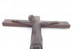 LAMBERT-RUCKY Jean (1888-1967)  : Christ en bronze sur socle...