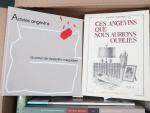 ANGERS et ANJOU. 1 carton de livres et plaquettes anciens...