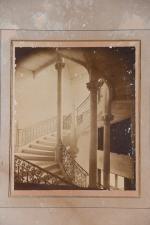 PHOTOGRAPHIES (quatre) d'escalier de château. XIXème siècle. 26 x 21...