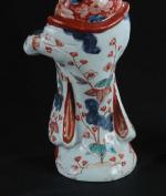 JAPON. "Geichas", deux sujets en porcelaine décor polychrome, 19ème siècle....