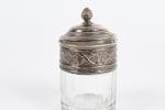 FLACON en cristal à monture d'argent. XIXème siècle. H. 10...