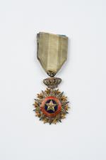 TADJOURAH (Djibouti) Ordre du Nicham El Anouar. Étoile de Chevalier....