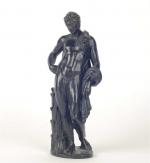 STATUETTE. Bronze à patine brune: Apollon debout, nu, la jambe...