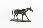 ILLIERS, Gaston (d') (1876-1932). « Cheval au pas », bronze à patine...
