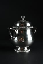 CHRISTOFLE, collection Gallia, modèle perle
SERVICE à thé et café en...