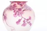 LEGRAS - Vase en verre multicouche dégagé à l'acide, décor...