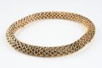 RENE BOIVIN, modèle "Nid d'abeilles"
Paire de bracelets pouvant former collier...