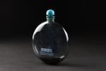 WORTH, "Je reviens"
Flacon en cristal de Lalique, fond bleu, signé....